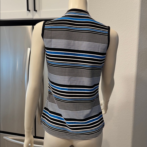Tail Women's Cindy Sleeveless Golf Top
Striped Sleeveless Top - Blue and Black S - Picture 4 of 9